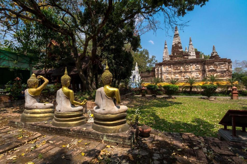 Goldenbell Hotel Chiangmai Чиангмай Экстерьер фото