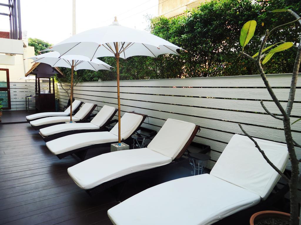 Goldenbell Hotel Chiangmai Чиангмай Экстерьер фото